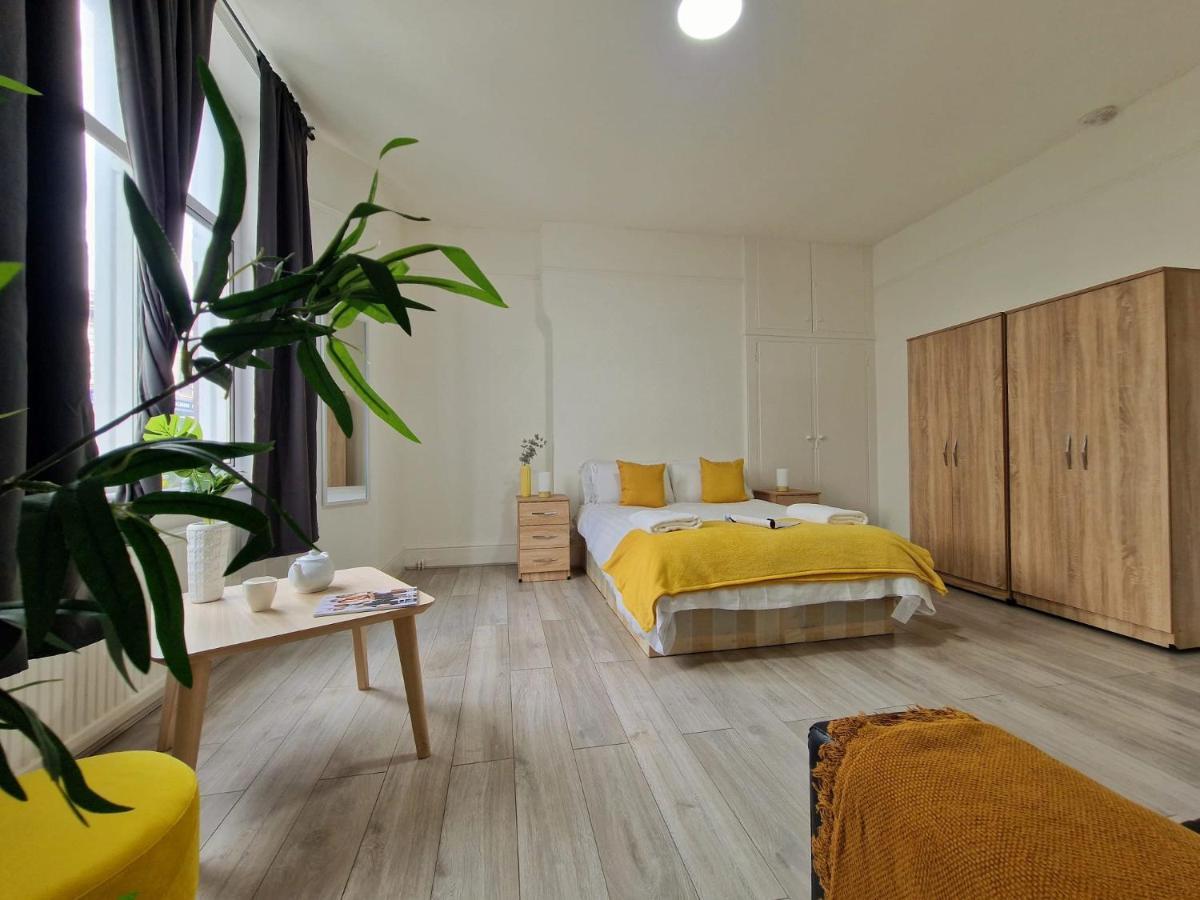 Spacious 4 Bedrooms Apartment For 10 Near Marble Arch Лондон Екстериор снимка