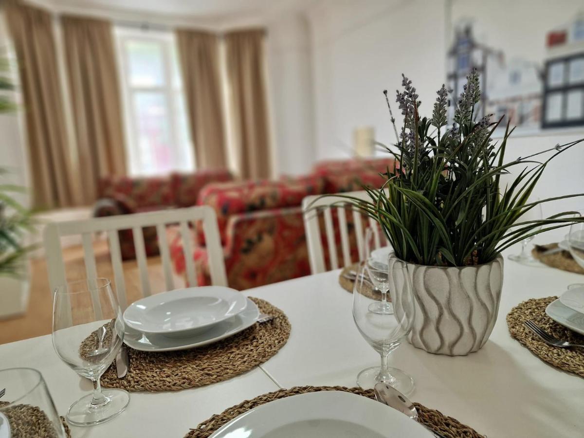 Spacious 4 Bedrooms Apartment For 10 Near Marble Arch Лондон Екстериор снимка