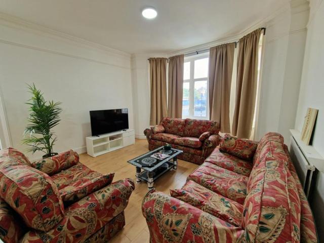 Spacious 4 Bedrooms Apartment For 10 Near Marble Arch Лондон Екстериор снимка